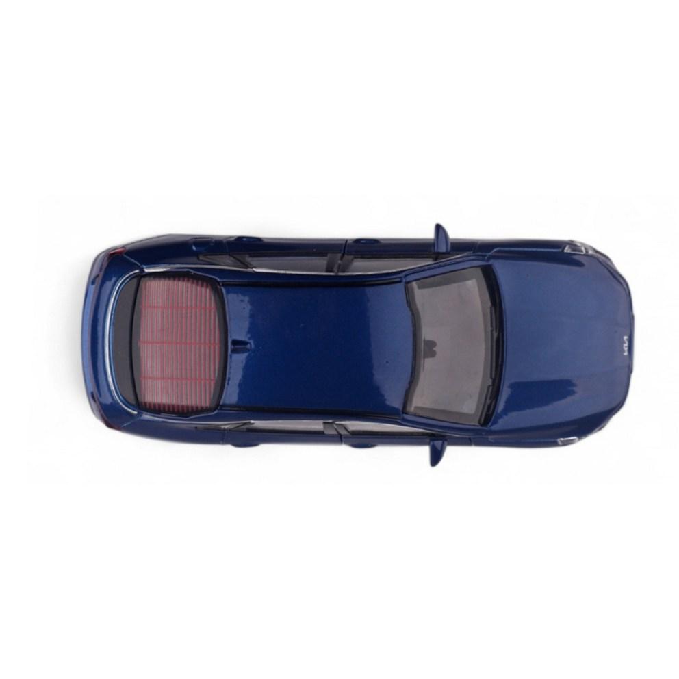 Металлическая модель автомобиля Kia 2022 K5