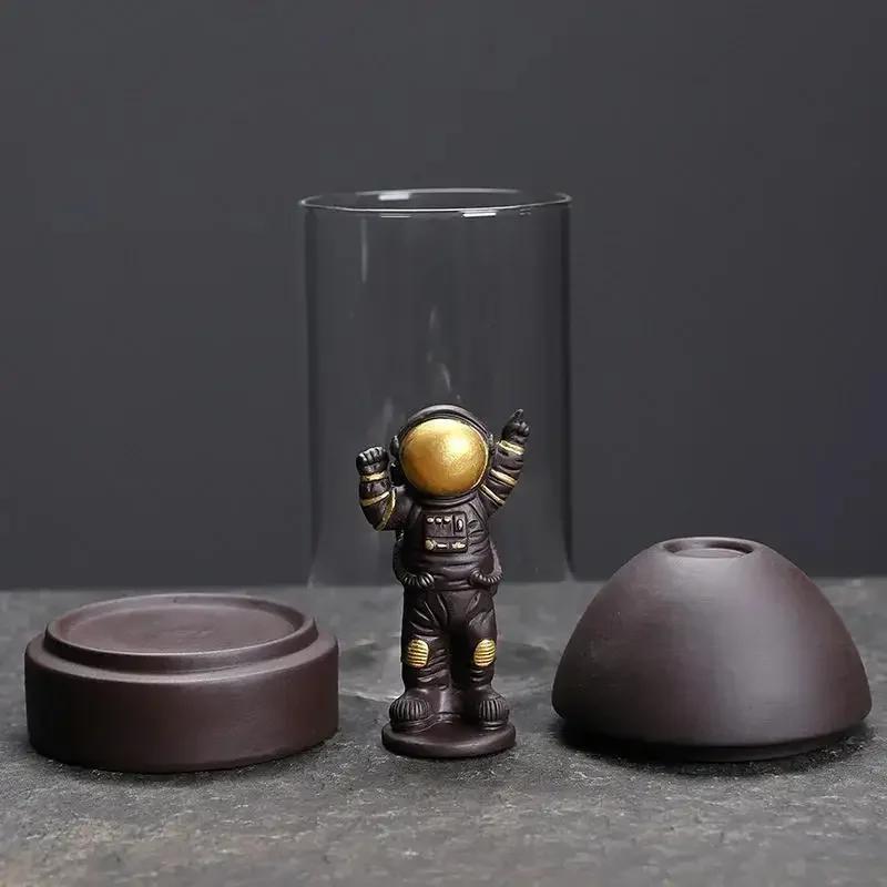 Astronaut Desktop Ornaments, Windproof Backflow Incense Burner, Sandalwood Burner, Incense Censer, Incense Base -Without Incense