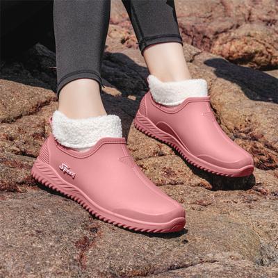 Водонепроницаемый внешний слой надеваемый стиль садоводства удобные женские дождевые туфли пластиковые туфли для дождя