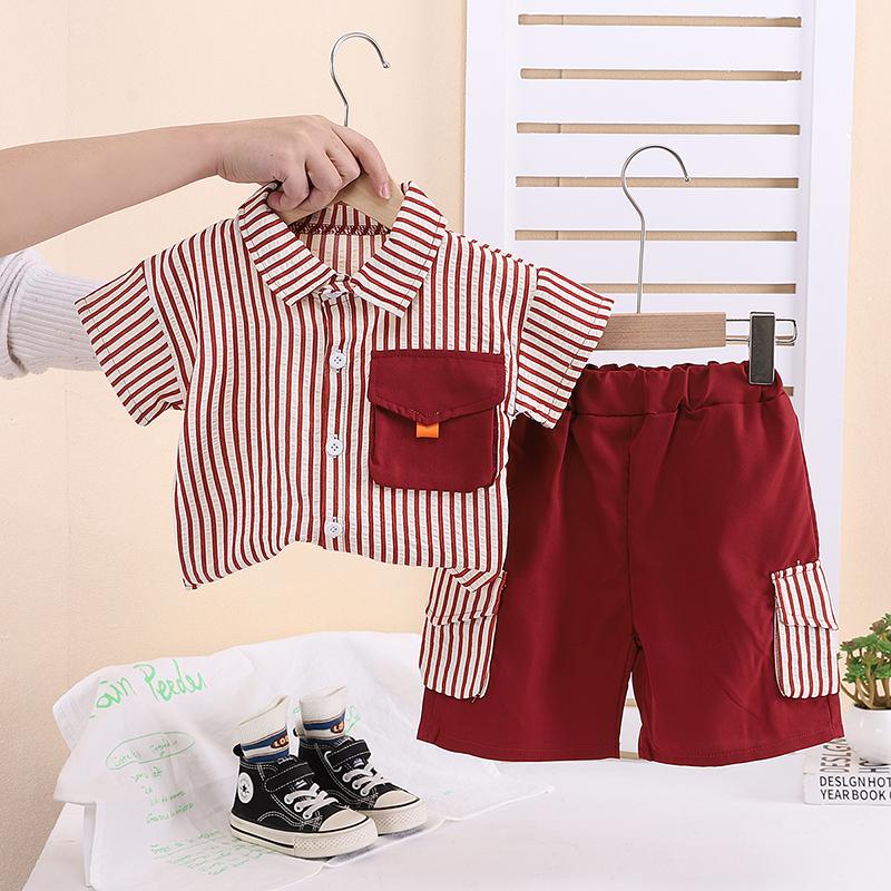 Детский комплект с короткими рукавами. Милый модный комплект из двух предметов: рубашка и шорты для мальчиков. Детская повседневная одежда.