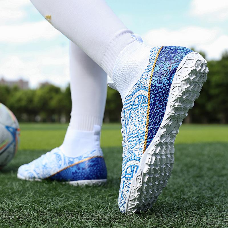 Новые футбольные бутсы мужские детские с шипами большого размера высокие для старшеклассников спортивные для соревнований и тренировок