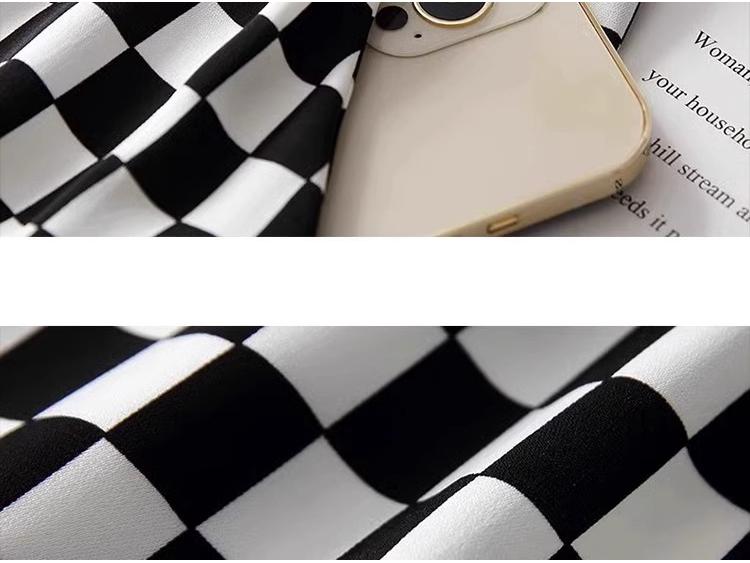 Женские летние брюки из ледяного шелка в клетку с широкими штанинами - Черно-белые с прямыми штанинами