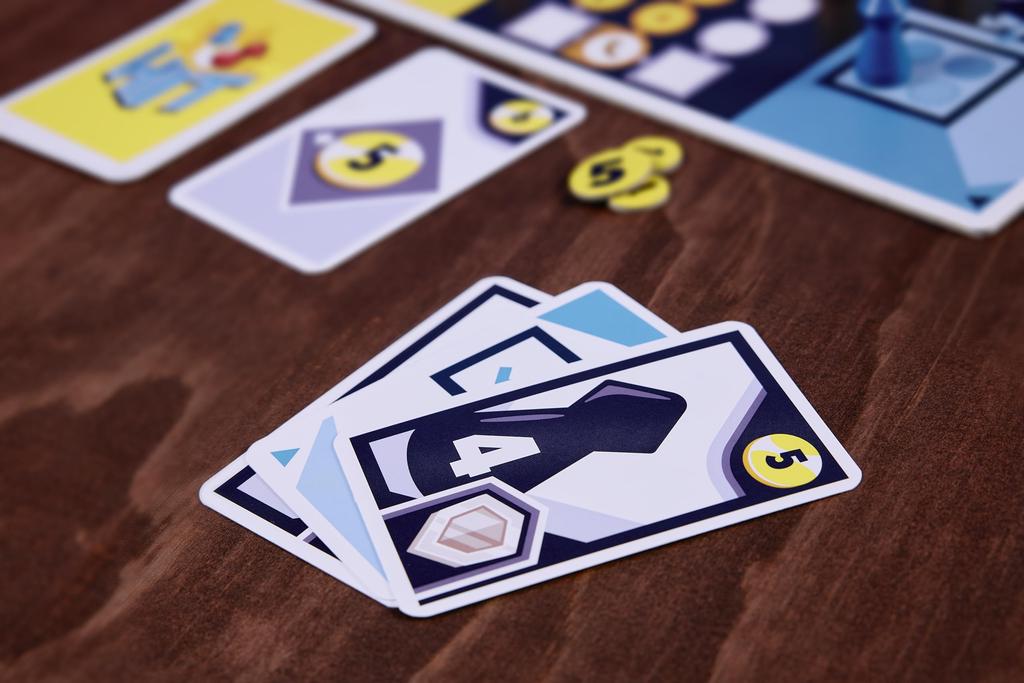 Ravensburger HIT 22456 2 Board Ages Educational Gift Game, 8+ [Tabletop Game, Game, (Birthday/Christmas)]