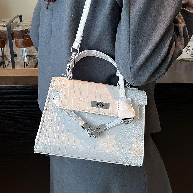 Popular Popular High-end Sense Niche Retro Crocodile Pattern Portable Kelly Bag Versatile Temperament Light Luxury Messenger Bag Woman