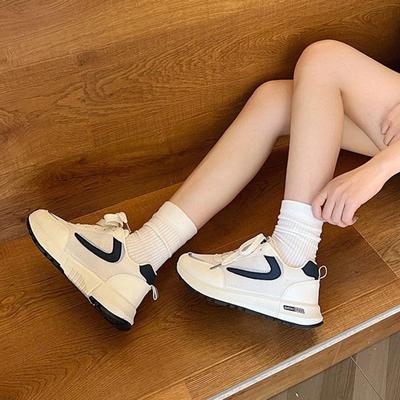 Женская обувь – Кроссовки