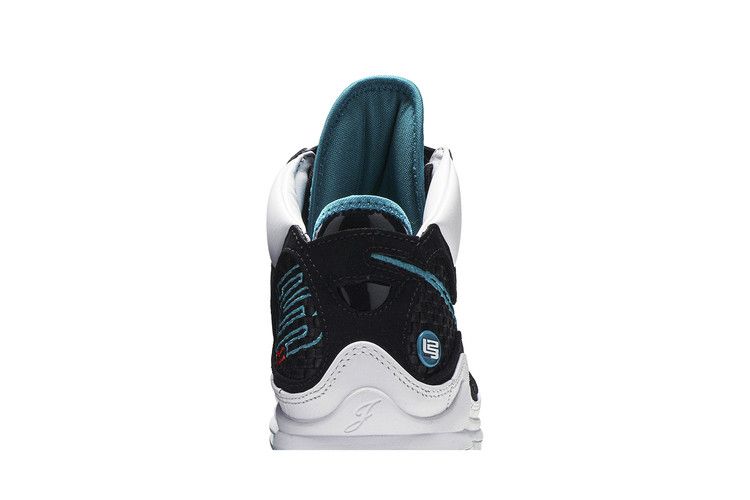 Nike LeBron 7 NFW Красная дорожка (2019)