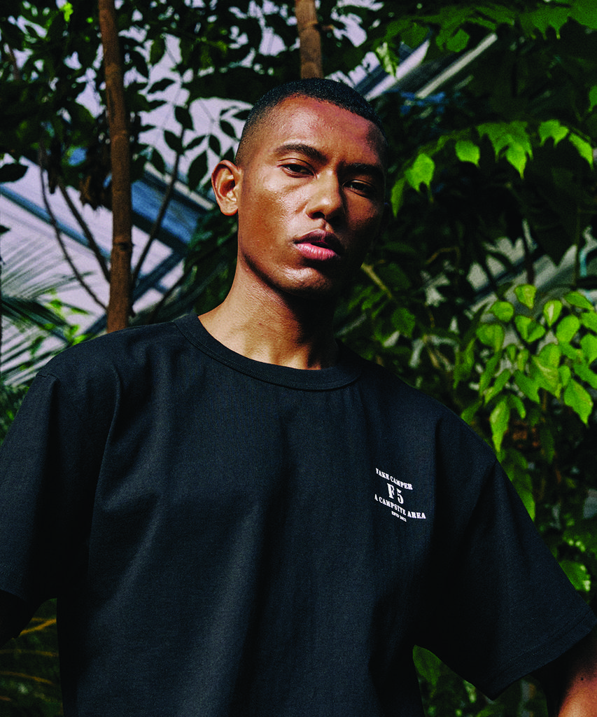 FAKE CAMPER F5 Small Logo Short Sleeve T-Shirt [Black]