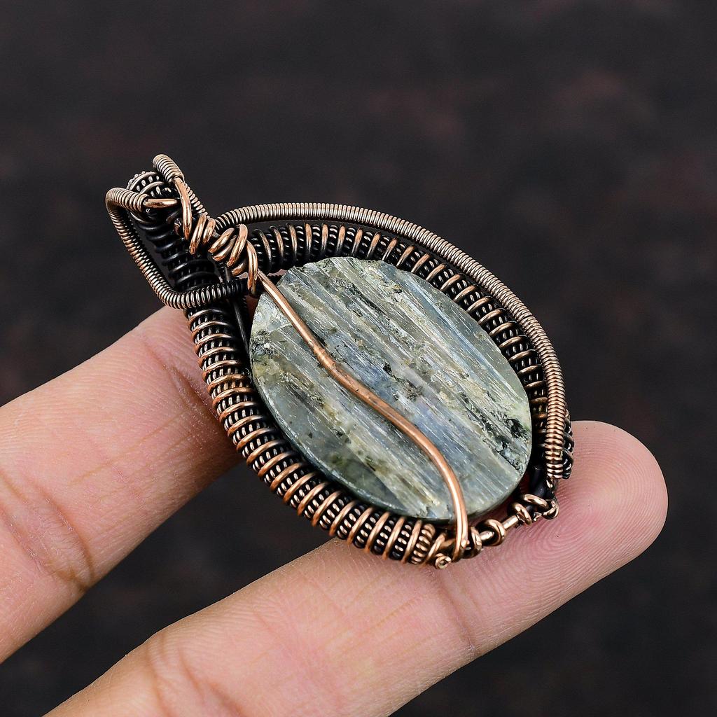 Подвеска из кианита, медная проволока, обернутая подвеской, натуральный драгоценный камень, кианит, ювелирные изделия ручной работы, новейший дизайн, подвеска из меди, ювелирные изделия для подарка