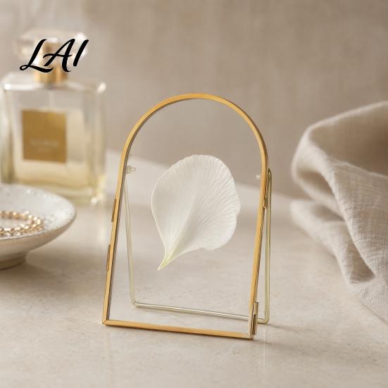 Customizable Photo Display Glass Press Frame for Dried Flowers Octagonal Metal Shadow Box with Personalized Memory Clear Glass Wall Hanging
