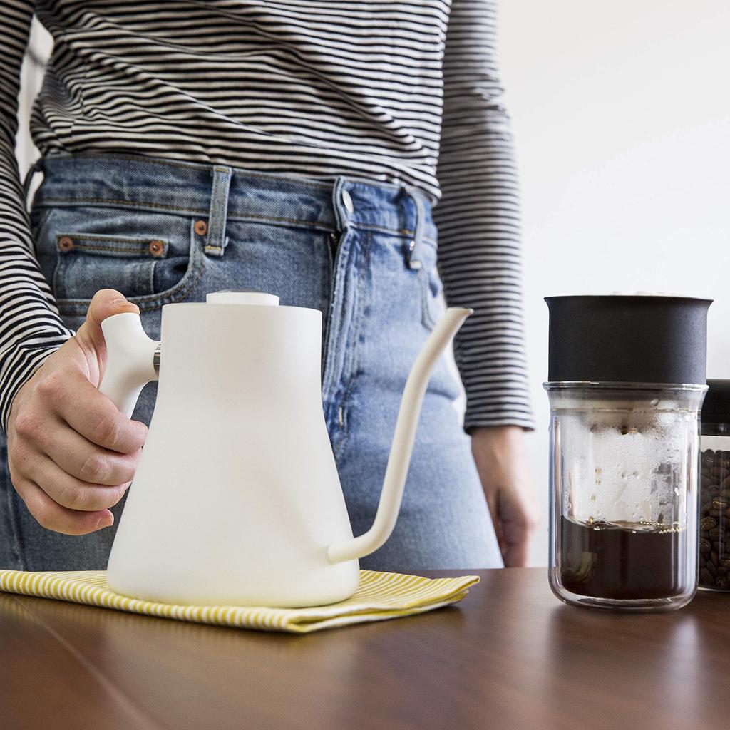 Чайник для пуровера Fellow Stagg, нержавеющая сталь, объем 1 л, с термометром, идеально подходит для кемпинга и активного отдыха (белый)