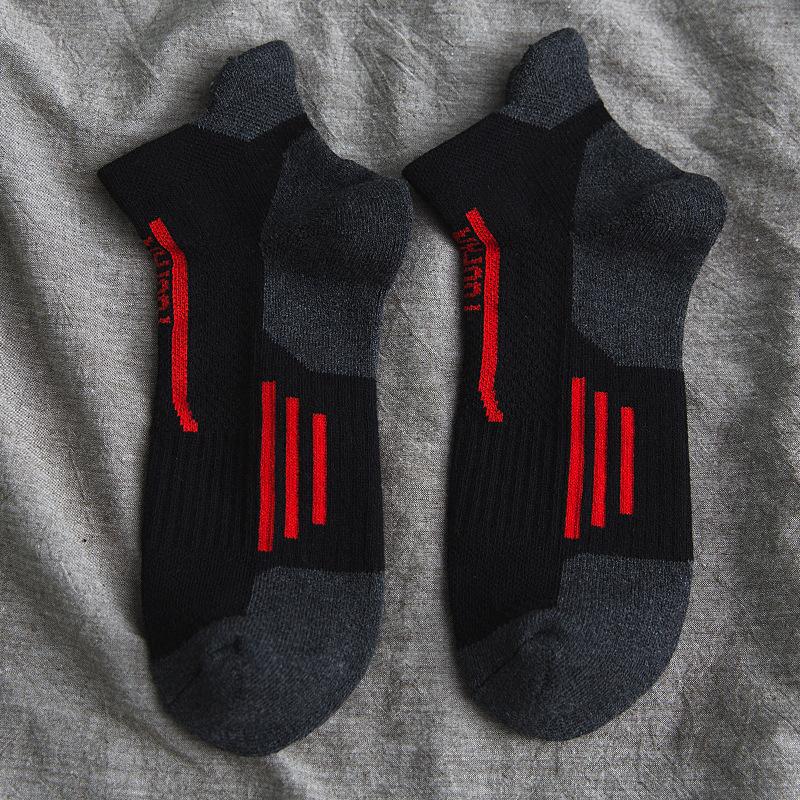 Professional Sports Socks Thickened Breathable Cushioned Athletic Ankle Socks Unisex Outdoor Basketball Cycling Marathon Socks