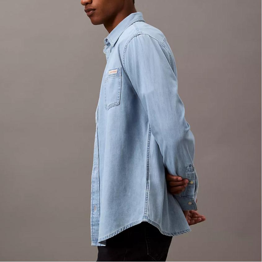 Calvin Klein Shirts Men's Blue Pointed Collar Moderate Denim 40BM796-450