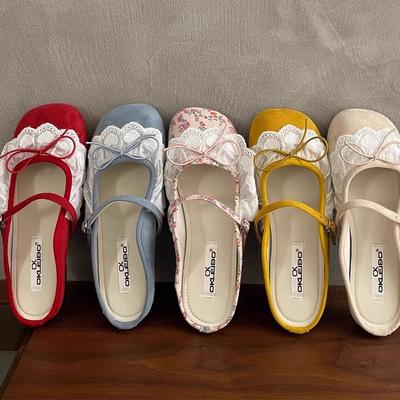 Французские нежные нишевые кружевные тапочки баотоу 2025 Новые с бантом Квадратный носок Неглубокий вырез Полусабо Один педаль