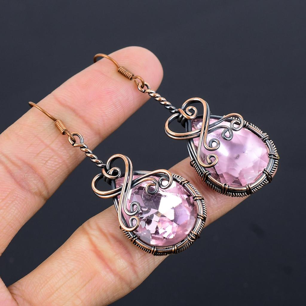 Серьги с розовым кунцитом, ювелирные изделия с драгоценными камнями, серьги, обернутые медной проволокой 999 пробы, ювелирные изделия ручной работы, серьги с камнем-талисманом, подарок для него