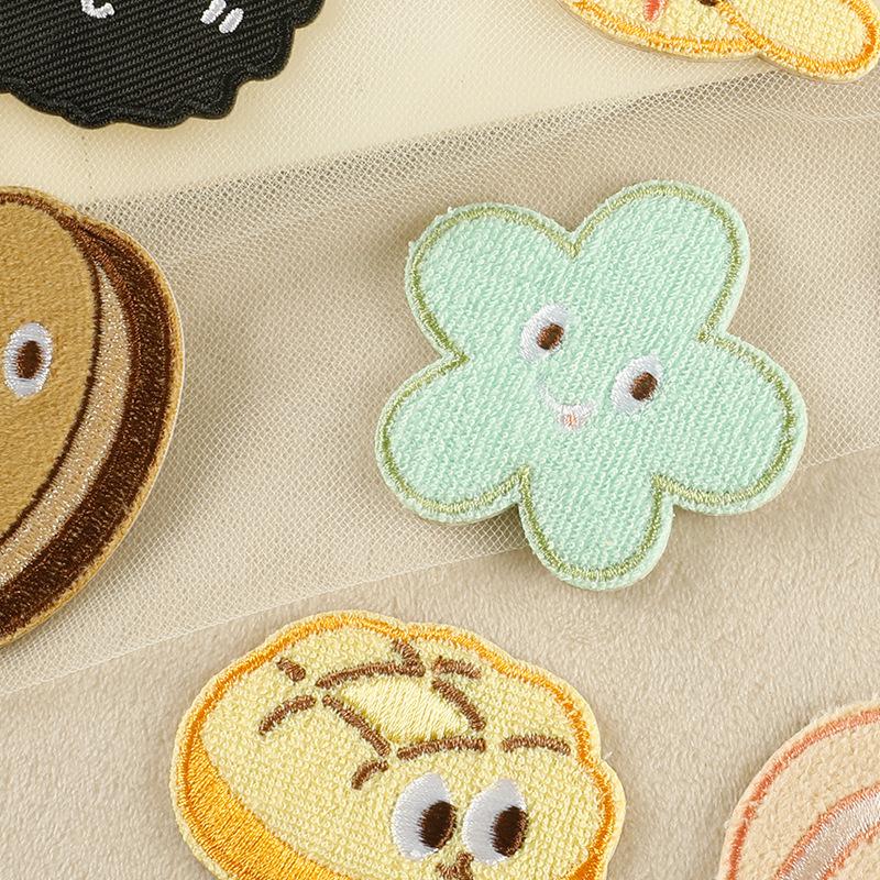 Original Embroidery Label Cartoon Food Burger Cookies Patch Sticker Clothing Accessories Hand Account DIY Cloth Sticker