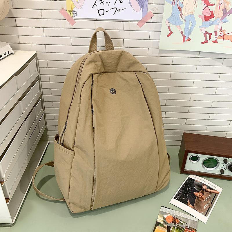 Summer new foreign style texture simple large capacity backpack fashion 2025 leisure personality women trend backpack