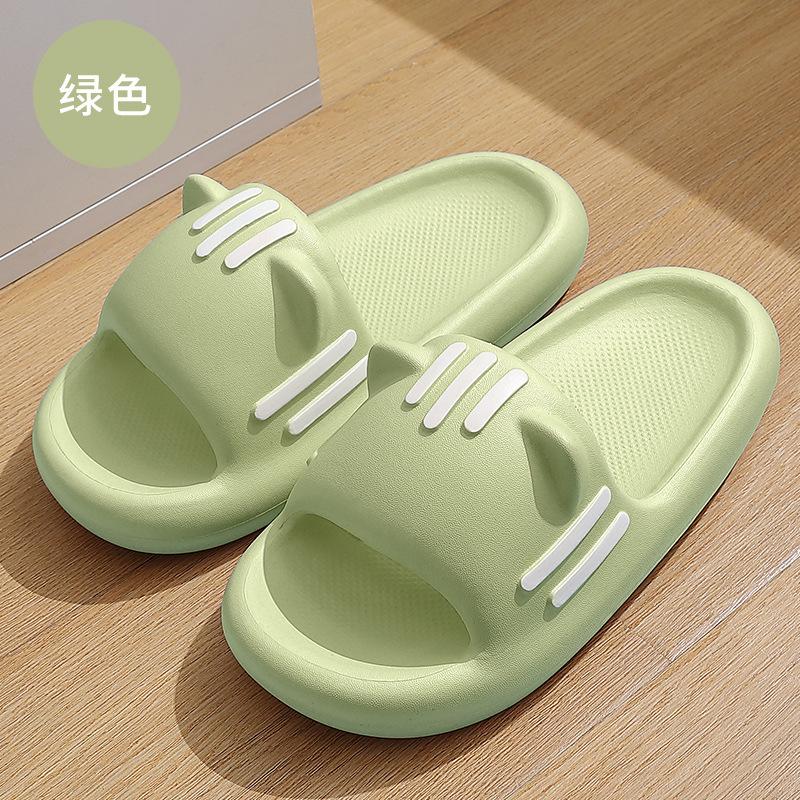 Женские летние милые тапочки с котом для пар, новые домашние, для ванной, мягкие, толстые, подошва, противоскользящие, для улицы, для пляжа с героями мультфильмов