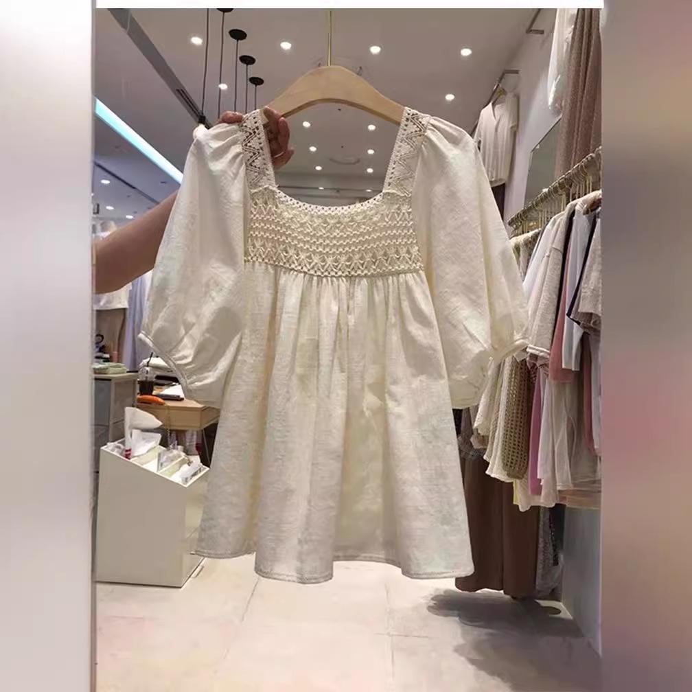 Women's Korean Style Summer Chic Clavicle Square Neck Hook Flower Blouse