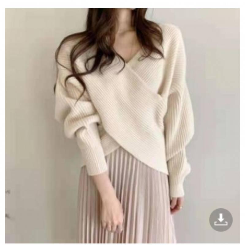 2026 Autumn/Winter Petite Korean Style Cross-Neck Loose Long Sleeve Sweater
