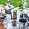 Ручная керамическая кофемолка из нержавеющей стали, компактная, с регулировкой помола, керамическая мельница для улицы, стильная [Toffy] K-KU10, ручная 6-уровневая K-KU10-SV