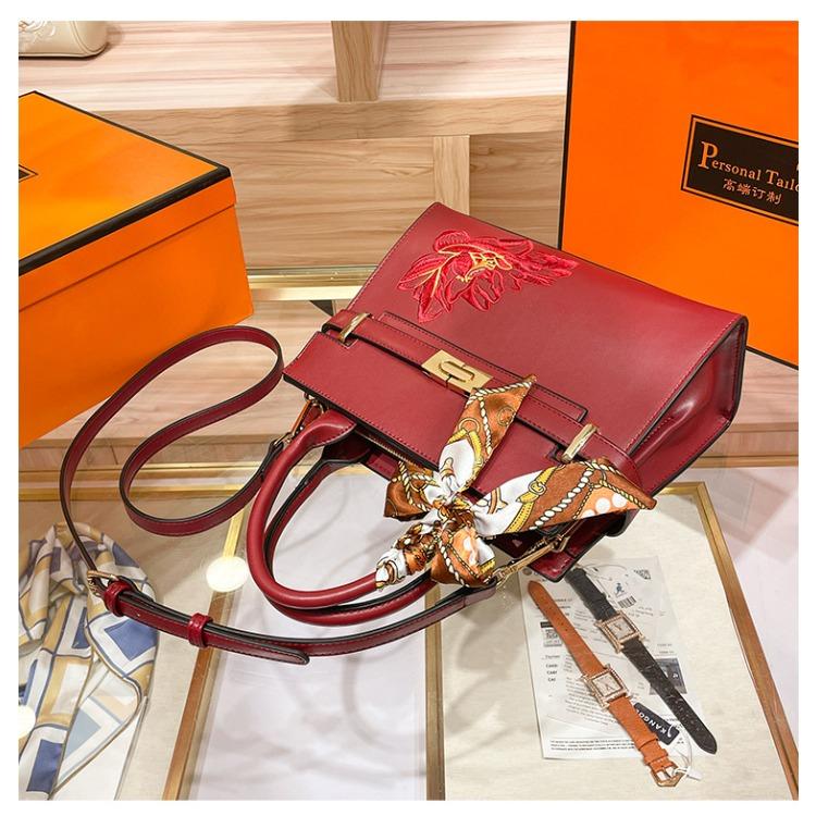 WDPOLO женская сумка, новинка 2023, модная атмосфера, свадебная сумка для матери среднего возраста, сумка через плечо с вышивкой, женская сумка 8099