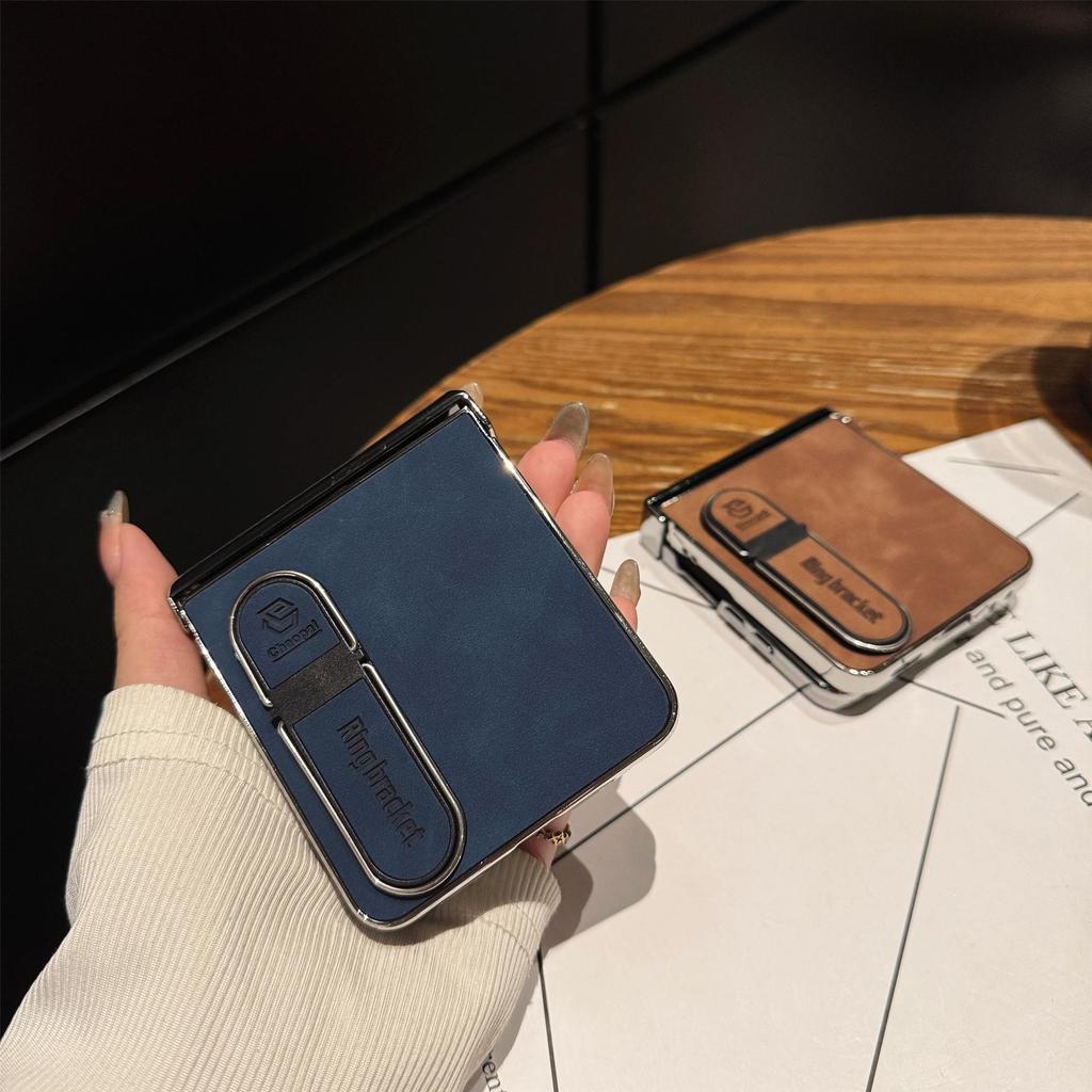 Защитный чехол-книжка Samsung Z-Flip 7/6 с подставкой для пальца