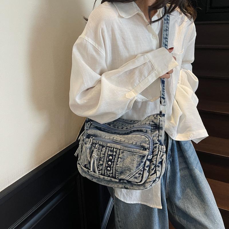 Retro denim bag women's 2025 new fashion commuter tote bag casual simple large capacity shoulder crossbody