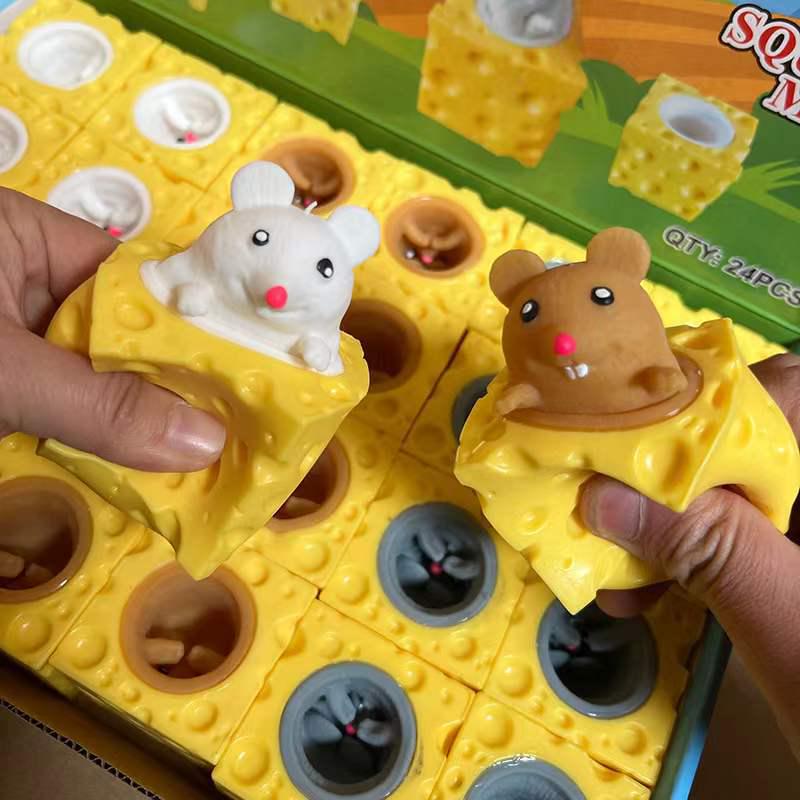 Сырная Мышь Игрушка-Сжималка для Снятия Стресса - Подарок-Розыгрыш для Декомпрессии