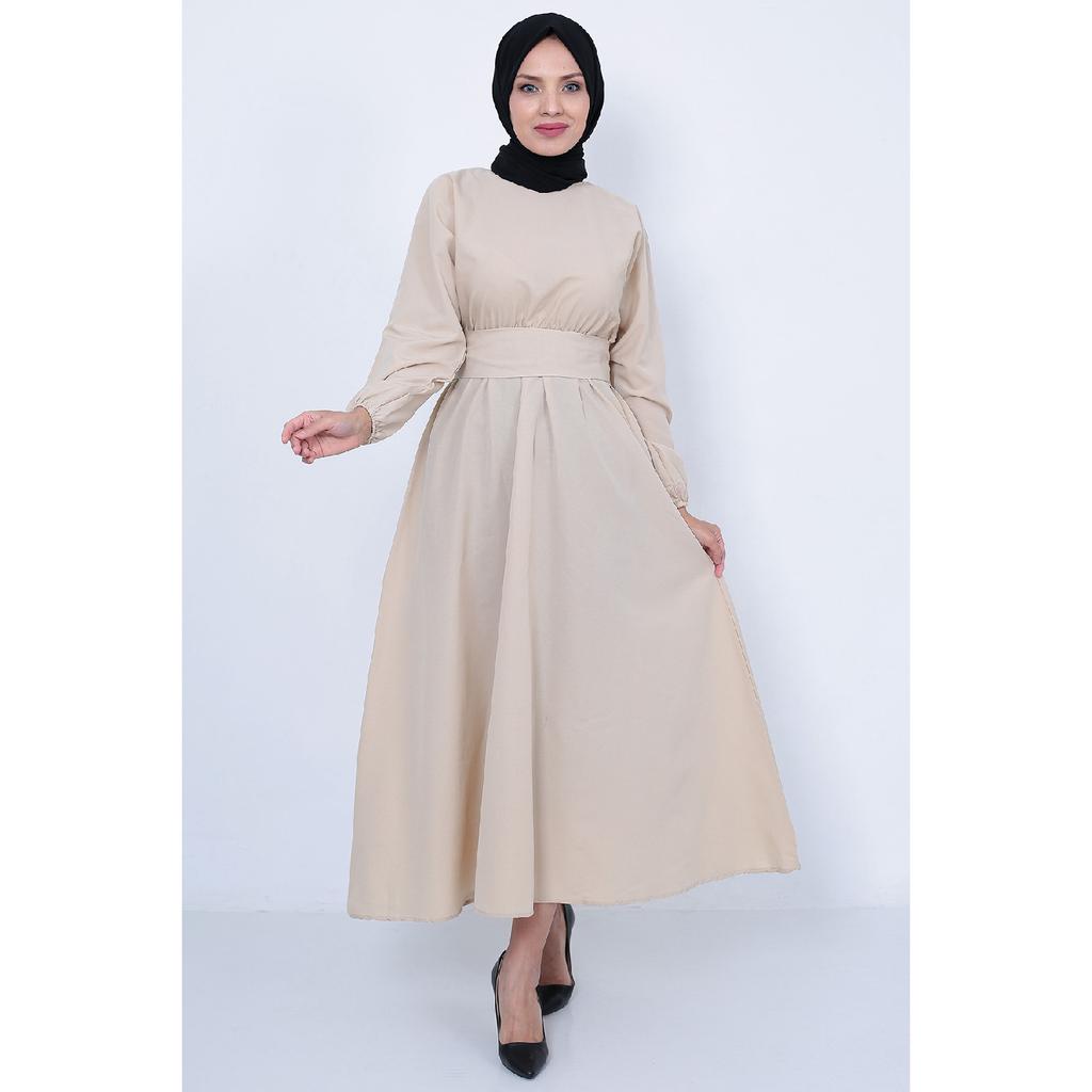 Сезонное черное платье в хиджабе с эластичной талией и поясом