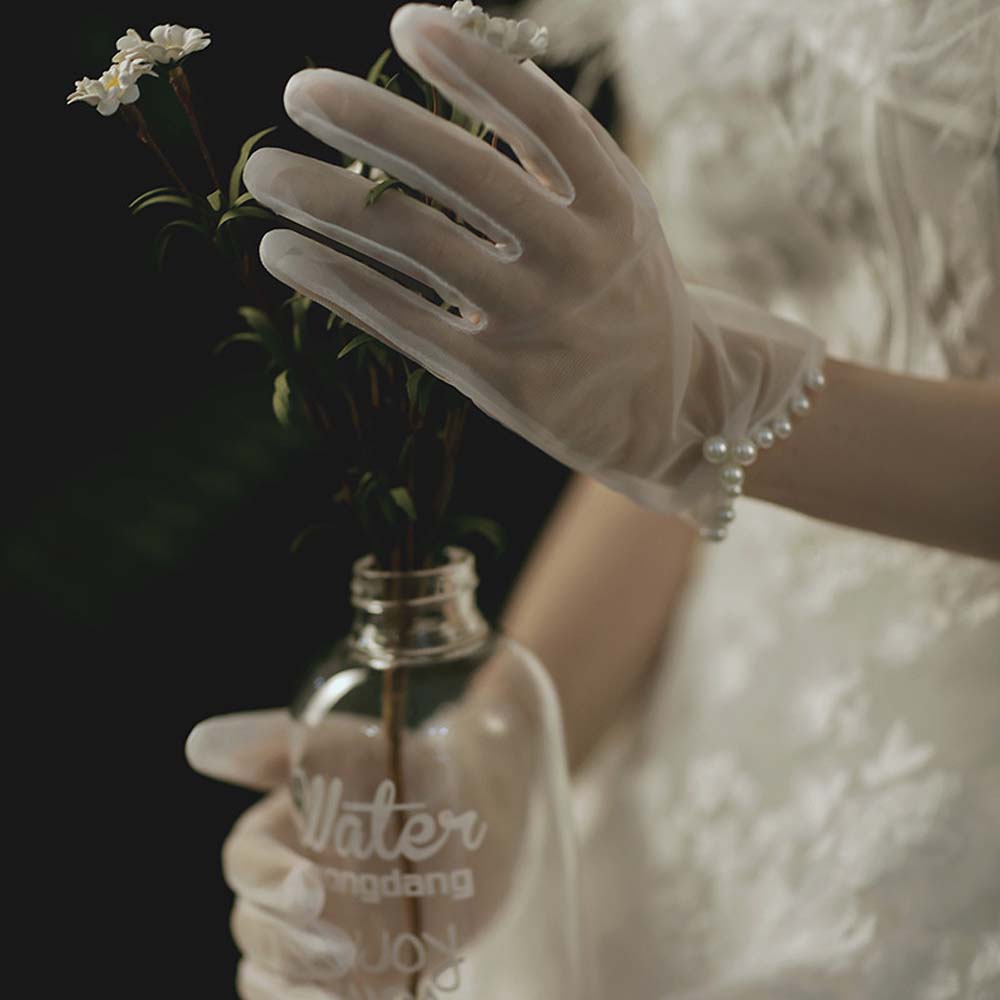 Sexy Transparent Lace White Bridal Girl Pearl Finger Gloves Bow Tulle Mittens Short Wedding Gloves