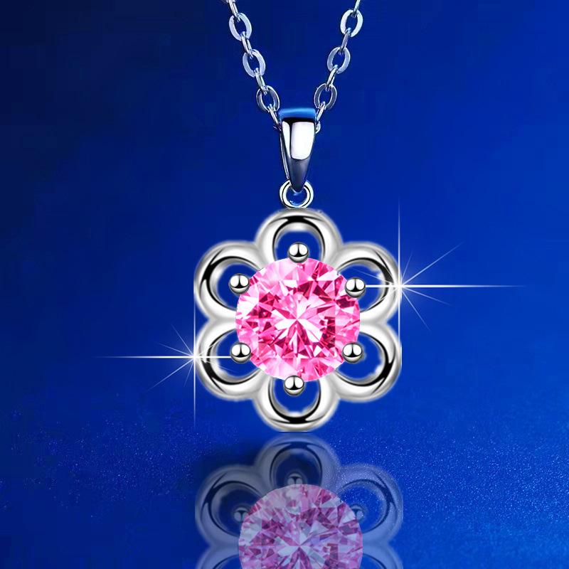 Moissanite Zircon Sunflower Pendant Necklace Accessories Ladies Niche Fashion Collarbone Necklace Jewelry