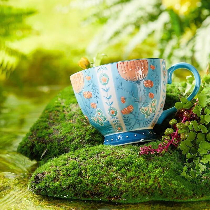 JOYYE Hand-Painted Ceramic Mug Gift Set