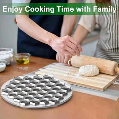 Pelmeni Maker Russian Dumpling Mold Pelmeni Metal Form с тестом Ravioli Wheel Pasta Cutter для кухонных принадлежностей для приготовления пищи