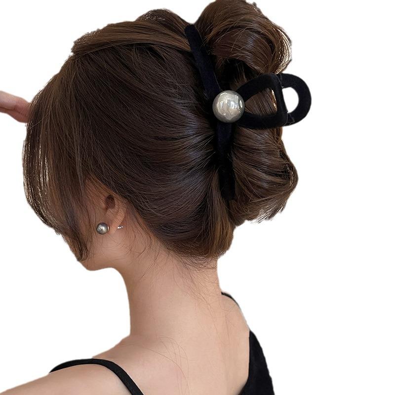 Элегантная шпилька для волос из черного жемчуга 2023 года: Большой зажим «Акула» для осени/зимы