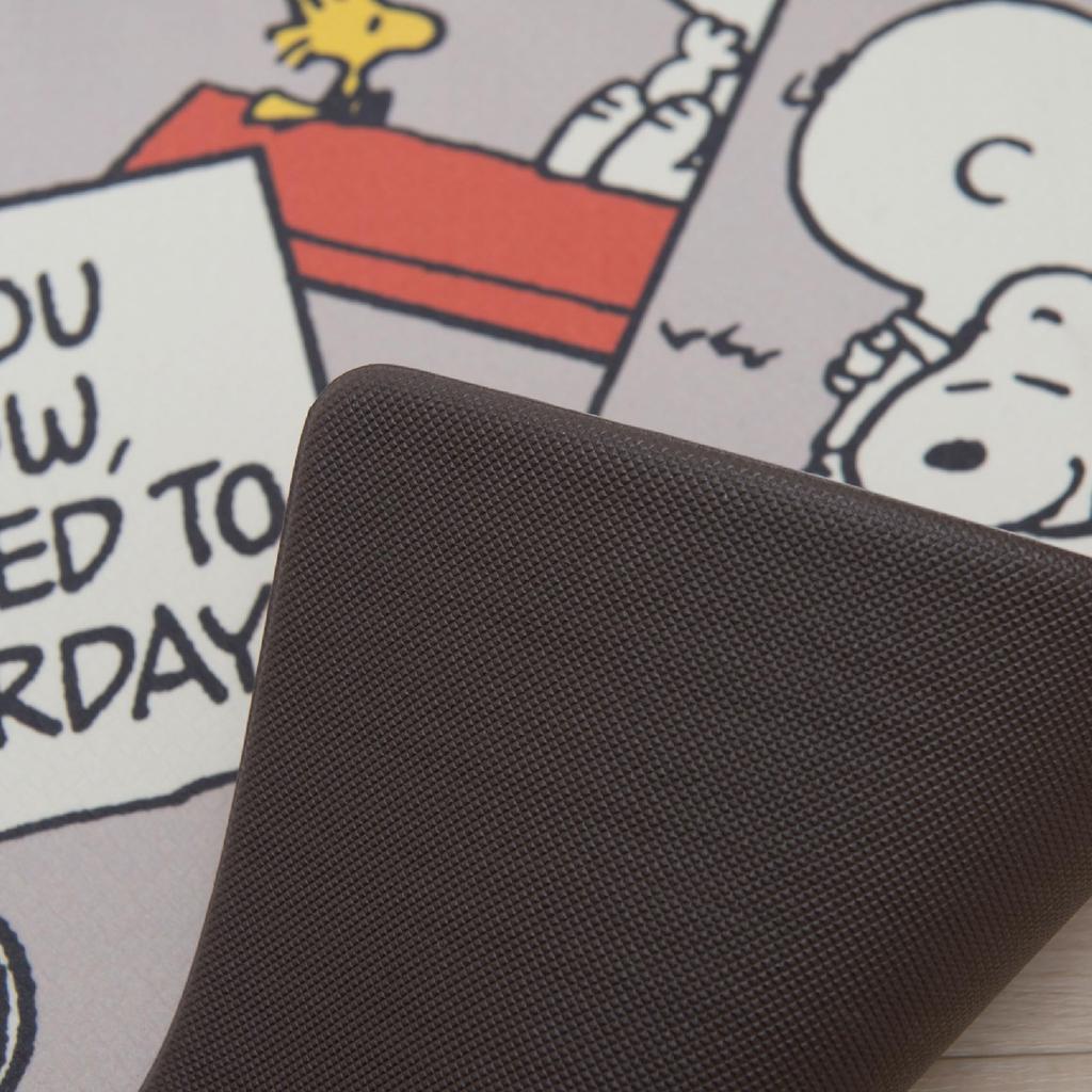 Senko Snoopy Cute Comic Wipeable PVC Kitchen 45 x 240 Character Snoopy 72063 Mat, Approx. cm, Gray,