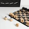 Современная шахматная доска из массива дерева Шахматные украшения Геометрический куб Поделки Шахматные фигуры Аксессуары для домашнего декора