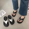 2025 New Women's Sandals Summer Casual Solid Color Flip-flops Platform Soles Holiday Pimps Beach Shoes