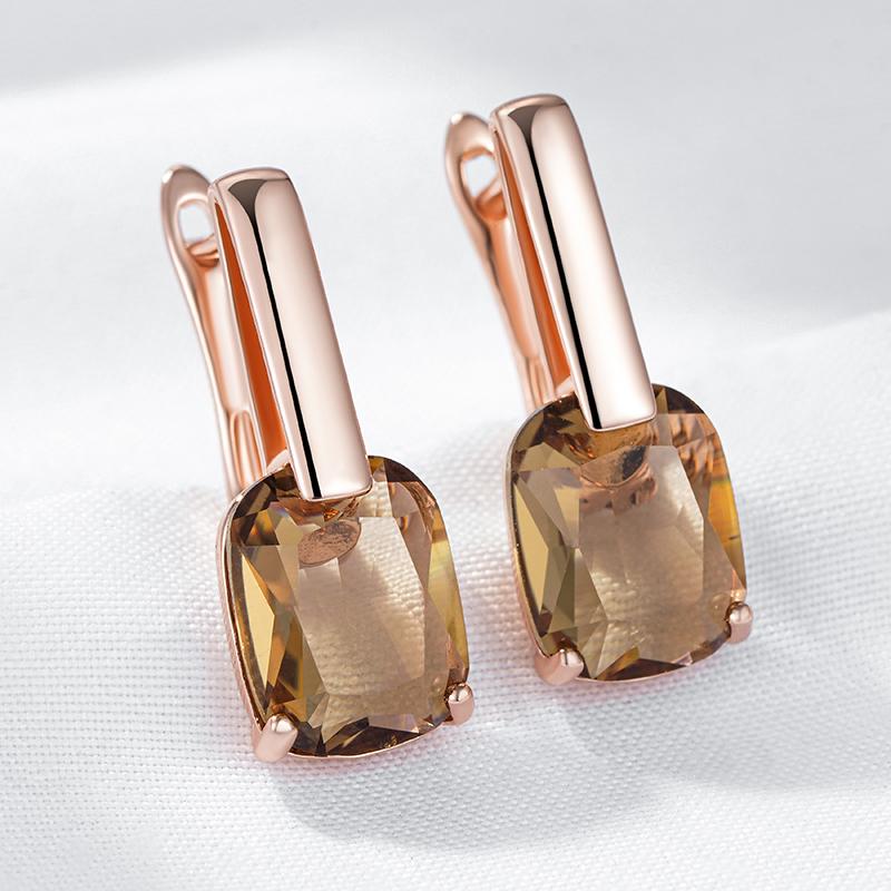 Высококачественные золотые ювелирные изделия, светло-желтые квадратные циркониевые кольца для женщин, простые геометрические украшения, элегантные вечерние повседневные аксессуары