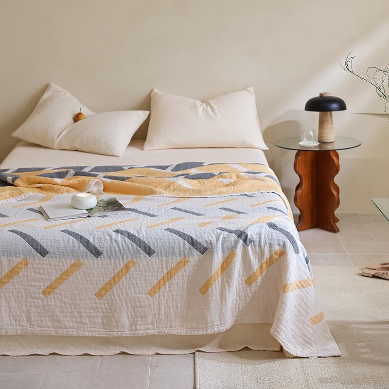 New Three-layer Gauze Towel Quilt, Double Air-conditioned Blanket, Sofa Towel, Four-season Lunch Break Blanket