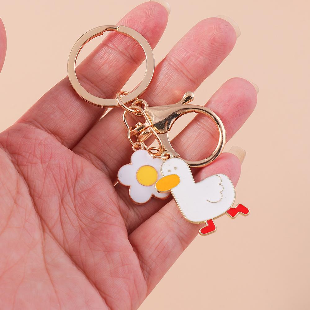 Lovely Enamel Duck Keychain Rings for Women Men Handbag Pendant Cartoon Animal Key Rings Car Key Holder DIY Jewelry Gift