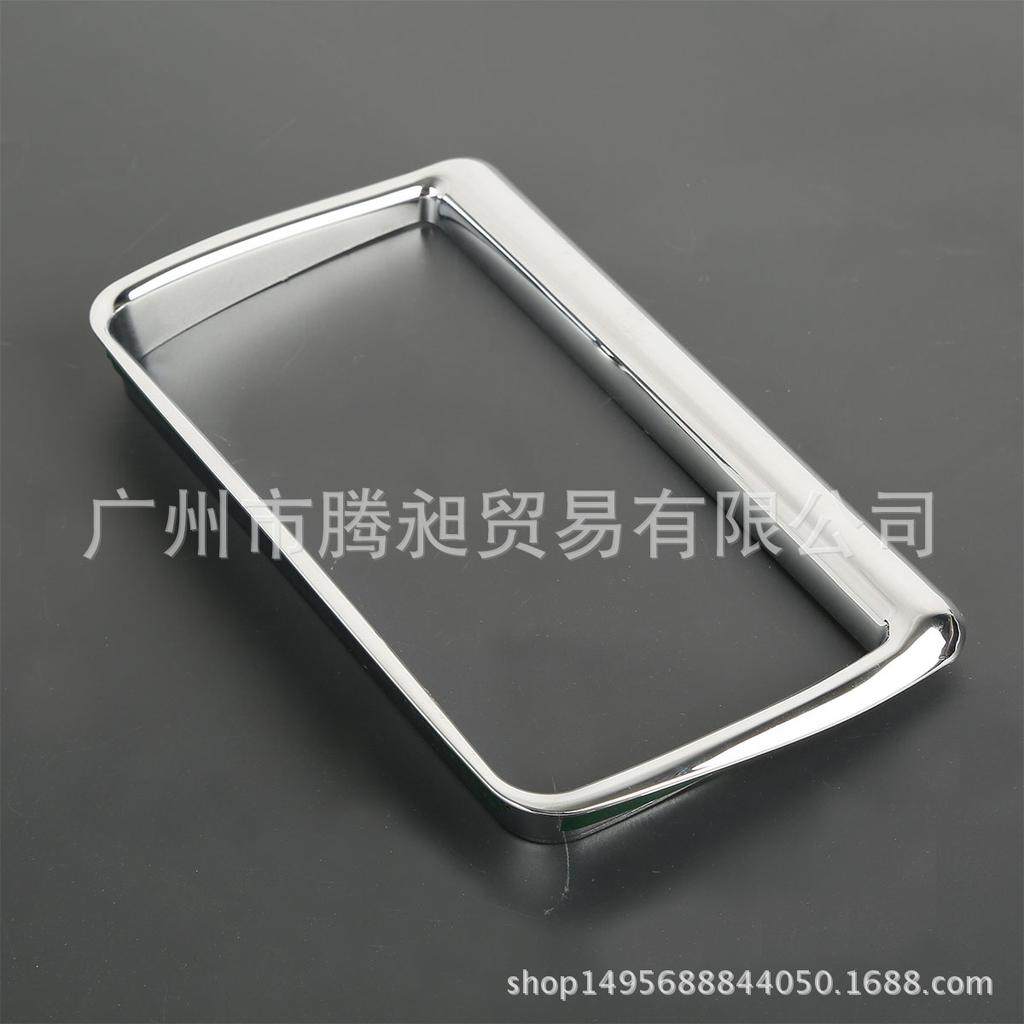 Декоративная накладка на приборную панель с гальваническим покрытием для Harley Road Glide FLTRX (2015-2016)