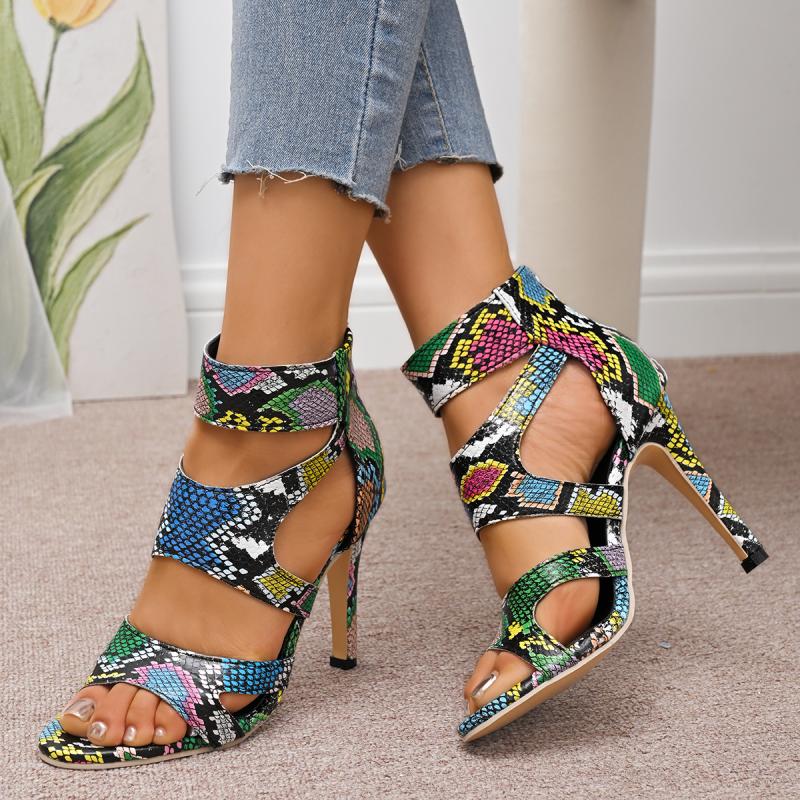 Красочные босоножки на супервысоком каблуке с узором змеи, женские, лето 2025, дизайнерские, с перекрестными ремешками, сексуальная клубная обувь для женщин