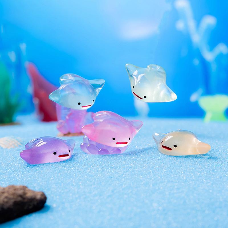 Мультяшный светящийся скат Манта орнамент мини светящийся кулон животное микро сад пейзаж DIY игрушки аквариум ремесло украшение