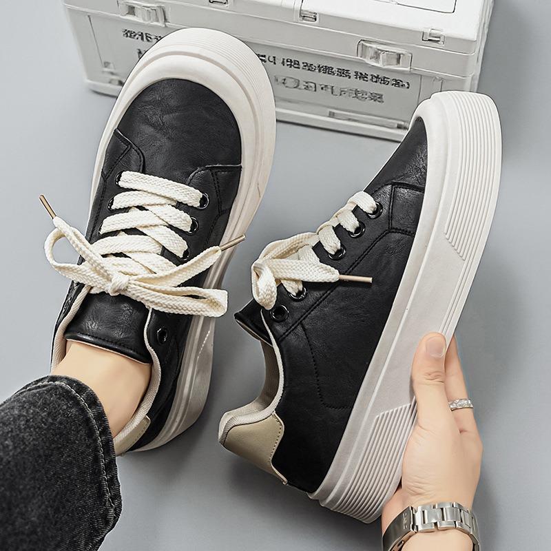 Mens Breathable Thick Sole Casual Sneakers Korean Style For Students