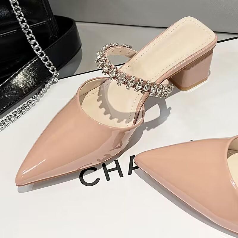 Женские тапочки нового стиля Высококачественная обувь на плоской подошве Повседневная отделка стразами Роскошная дизайнерская женская обувь Zapatos Mujer