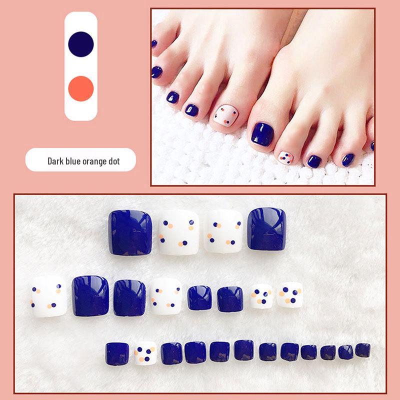 Press-On Toenail Art: Finished Nail Pieces and Wearable Patches