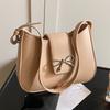 Spring New Niche Fashion Design Simple Casual Underarm Bag Femininity Commuting Versatile Solid Color Messenger Bag