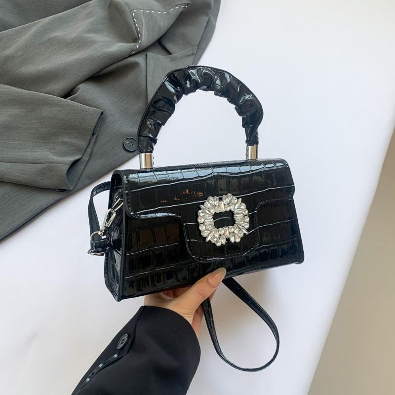 Chic Street Style Casual Handbag For Women Elegant Designer Shoulder Crossbody