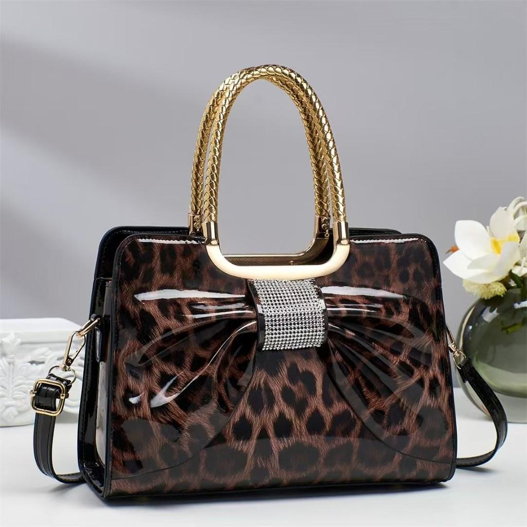 Fashionable Faux Leather Handbag With Chain Strap And Security Lock For Womens Everyday