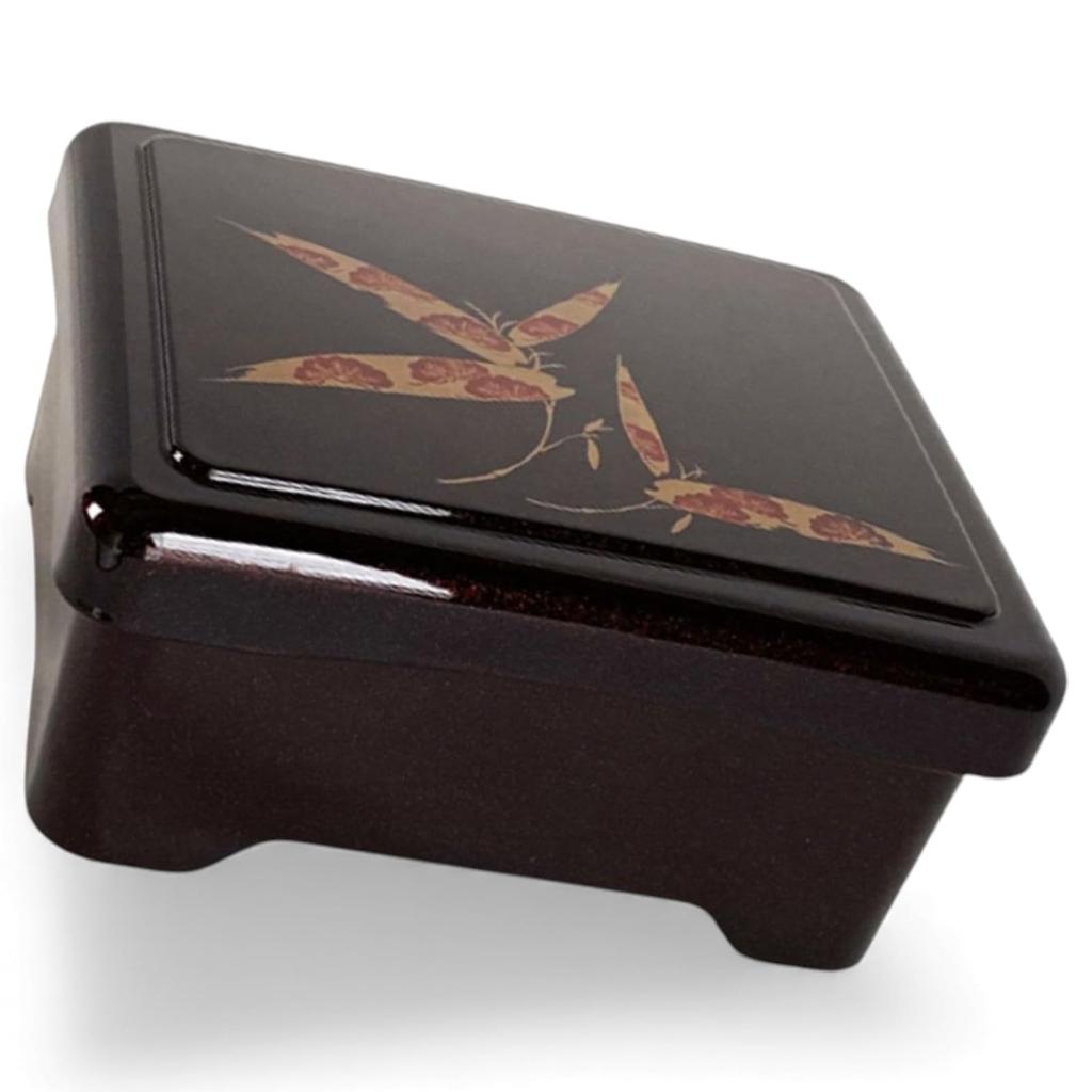 J-кухни в японском стиле Unagi Jyu Box (Коробка Унаги Дзю) 16,8 x 14,4 x 8 см Можно мыть в посудомоечной машине Сделано в Японии PNO.343124
